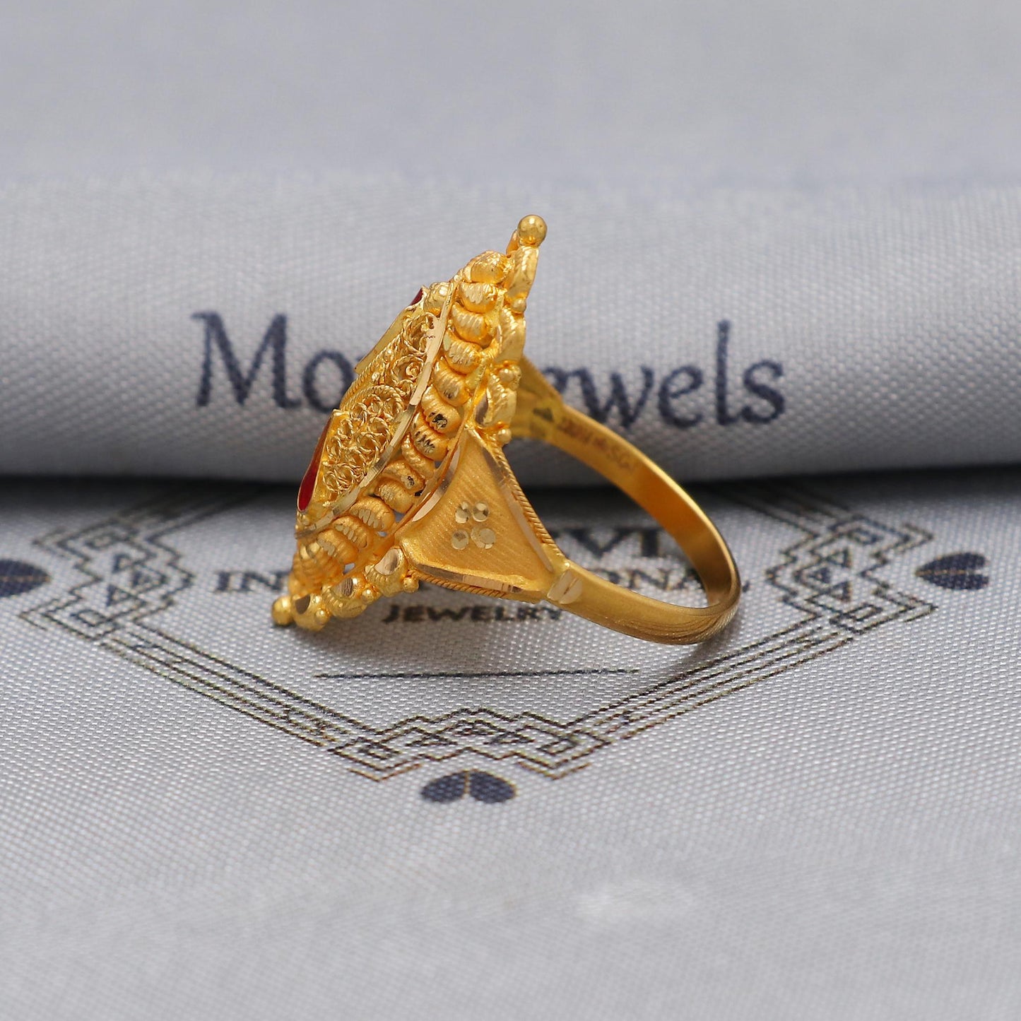 22k Yellow Gold Ring Size 7 US and All, Hallmark Women Gold Ring Jewelry, Indian Vintage Design Gold Ring, Wedding Gold Ring, K6614