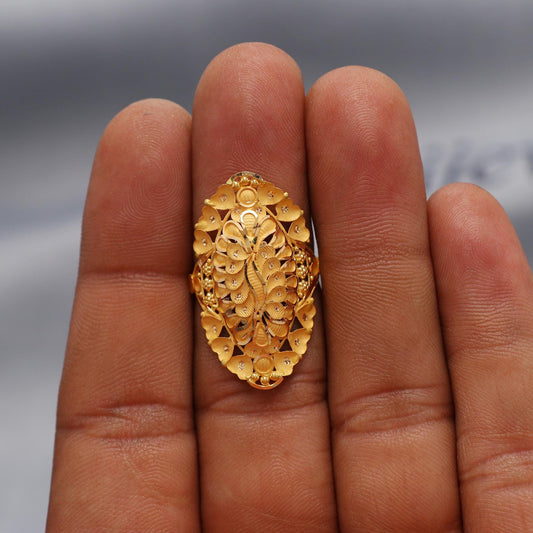 22k Yellow Gold Ring Size 6 US and All, Hallmark Women Gold Ring Jewelry, Indian Vintage Design Gold Ring, Wedding Gold Ring, K6616