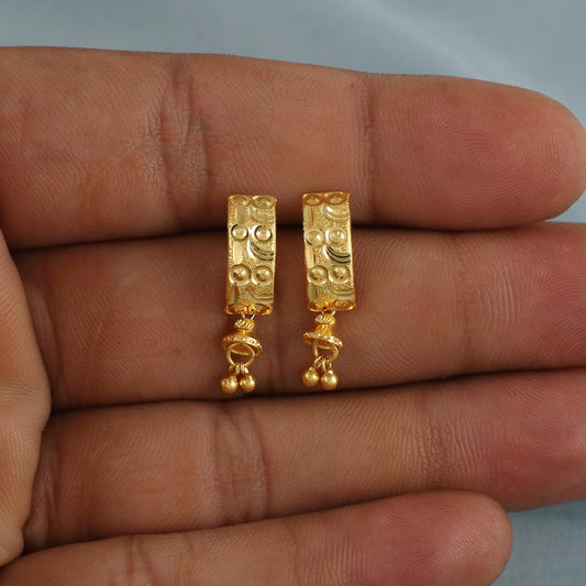 Half Hoop gold earrings with small chandelier 18k solid gold indian jewelry, K6634