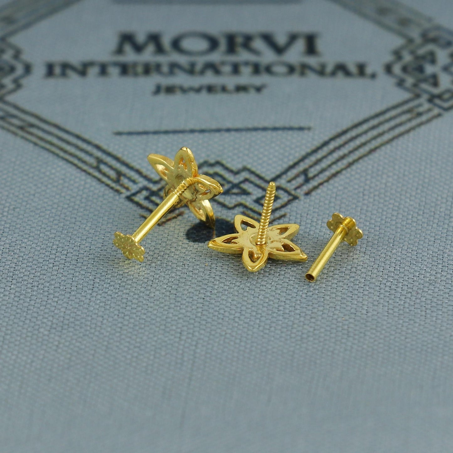 Flower Star 18k Gold Earrings,  screw back small tiny earrings,