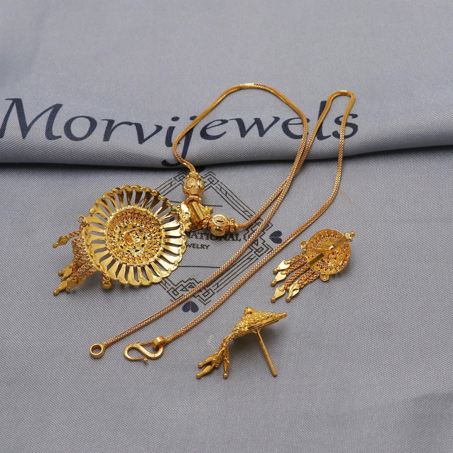 22k Yellow Gold Pendant Necklace Earrings Set, Indian Pure Gold Set, Indian Gold Jewelry, Wedding Indian Style Necklace, 22k gold event wear