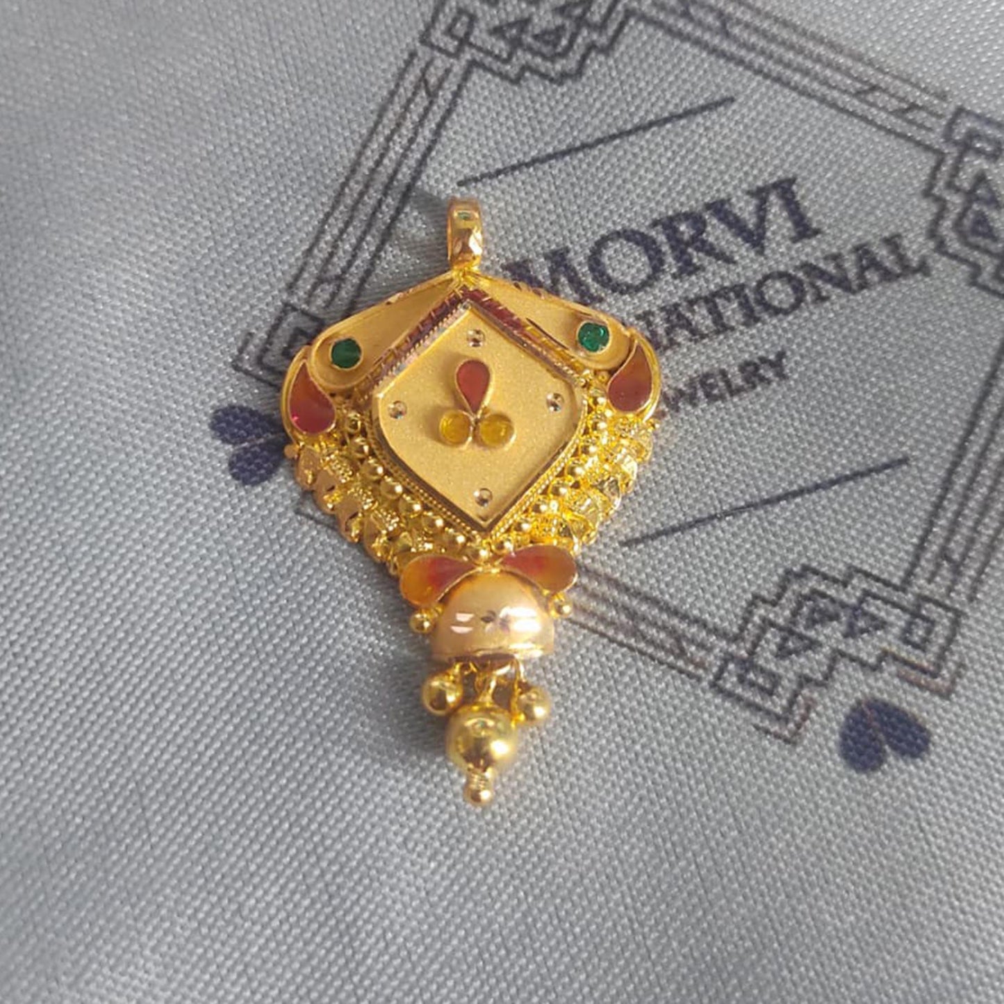 Locket 22k Yellow Gold Pendant Necklace Handmade Indian Handmade Vintage Antique Design Jewelry, K6705