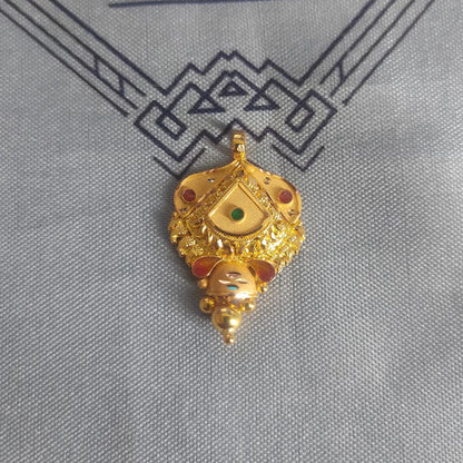 Locket 22k Yellow Gold Pendant Necklace Handmade Indian Handmade Vintage Antique Design Jewelry, K6713