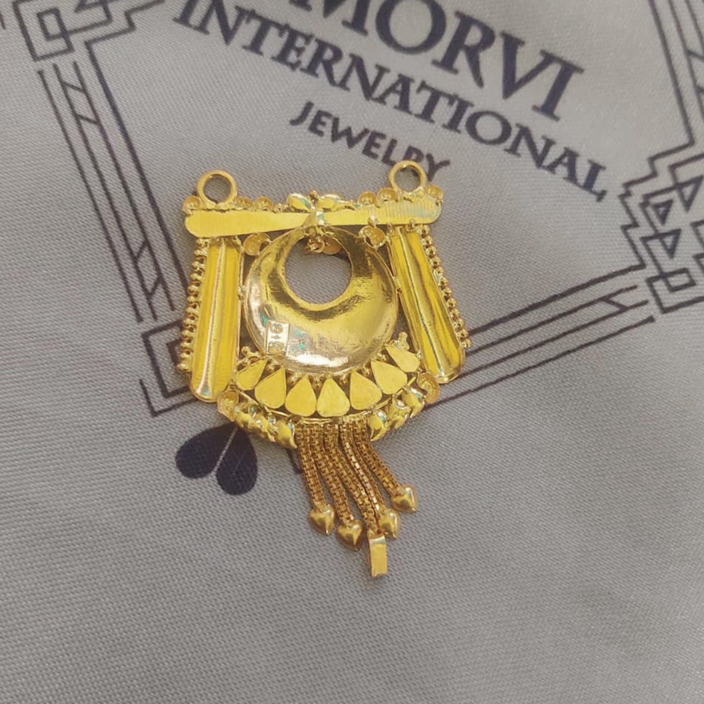 Locket 22k Yellow Gold Pendant Necklace Handmade Indian Handmade Vintage Antique Design Jewelry, K6716