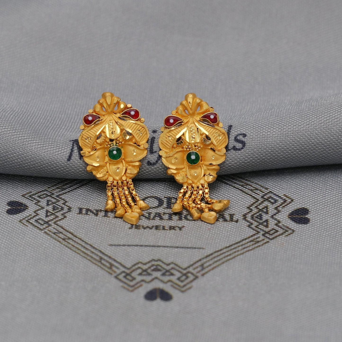22k Gold Studs tops earrings, screw back small  earrings, Genuine Gold Earrings Indian Handmade Jewelry for Women, Vintage style, K6725