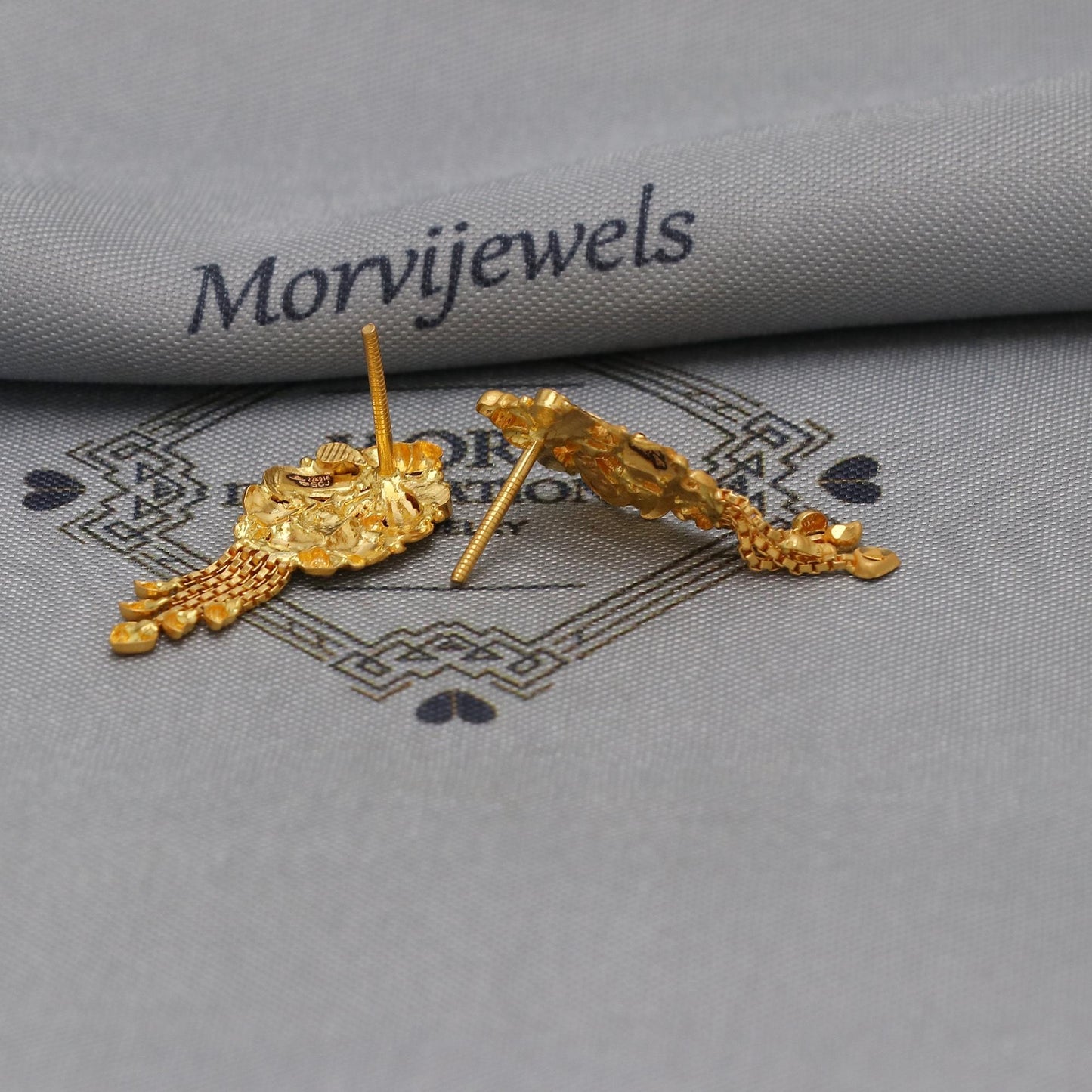22k Gold Studs tops earrings, screw back small  earrings, Genuine Gold Earrings Indian Handmade Jewelry for Women, Vintage style, K6725