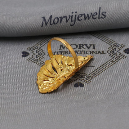 Old Style 22k Yellow Gold Ring Jewelry, Leaves Designer Ring in 22kt Gold, K6727