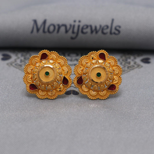 22k Yellow Gold earrings stud tops flower, vintage antique design indian gold earrings jewelry
