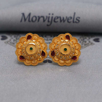 22k Yellow Gold earrings stud tops flower, vintage antique design indian gold earrings jewelry