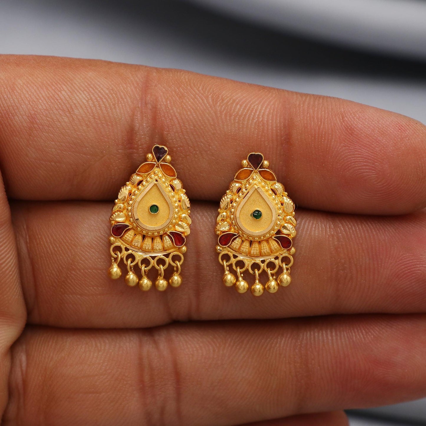 22k Gold Stud Earrings with dangling beads , Handmade Yellow gold earrings for women, vintage antique design indian gold earrings jewelry