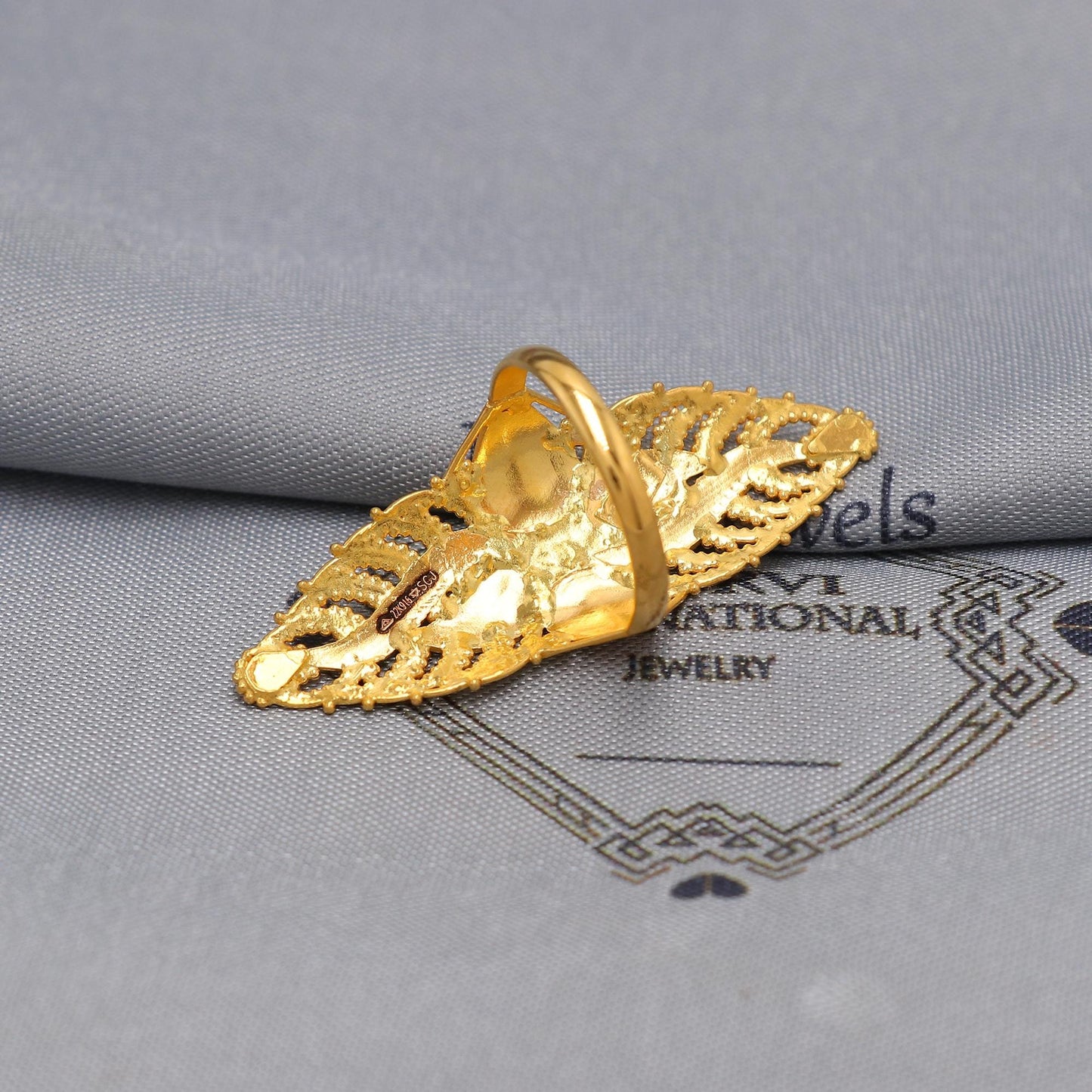 22k Yellow Gold Ring Size 7 US and All, Hallmark Women Gold Ring Jewelry, Indian Vintage Design Gold Ring, Wedding Gold Ring, K6608
