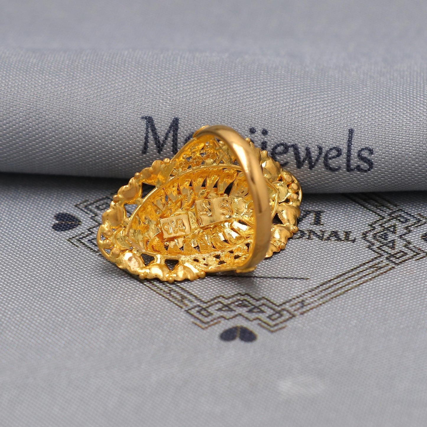 22k Yellow Gold Ring Size 6 US and All, Hallmark Women Gold Ring Jewelry, Indian Vintage Design Gold Ring, Wedding Gold Ring, K6616