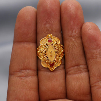 22k Yellow Gold Ring Size 7 US and All, Hallmark Women Gold Ring Jewelry, Indian Vintage Design Gold Ring, Wedding Gold Ring, K6618