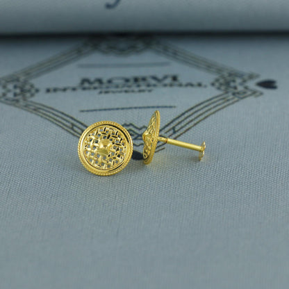 Filigree 18k Gold Studs cartilage studs earrings, baby Teen studs, cartilage piercing, intricate earrings, screw back small tiny earrings,