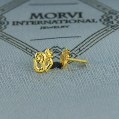 om aum 18k Gold earrings, baby Teen studs, cartilage piercing, screw back small tiny earrings,
