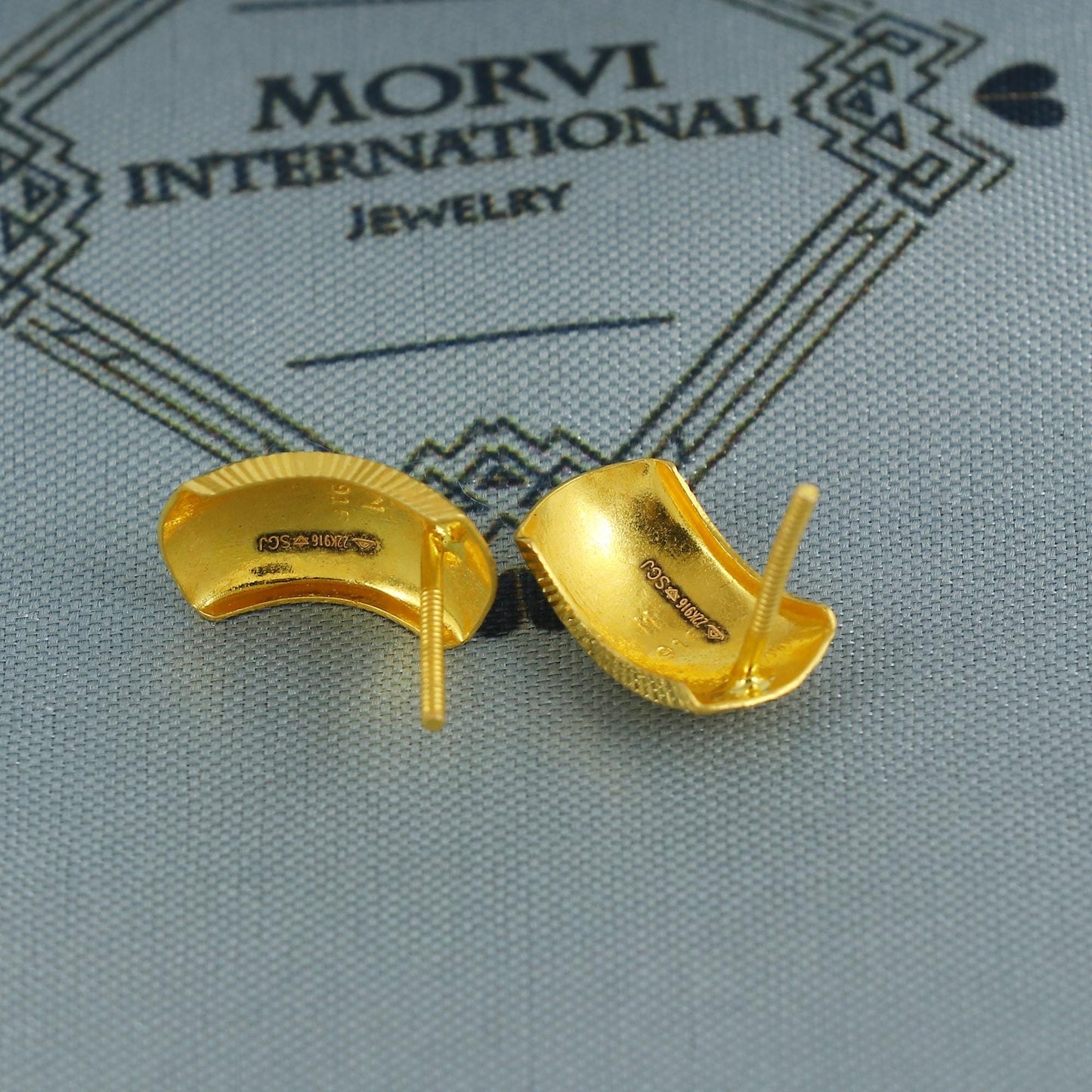 Carved 22k Gold studs earrings, Women Teen studs, Small gold earrings, studs Everyday Wear, screw back small handmade indian earrings,