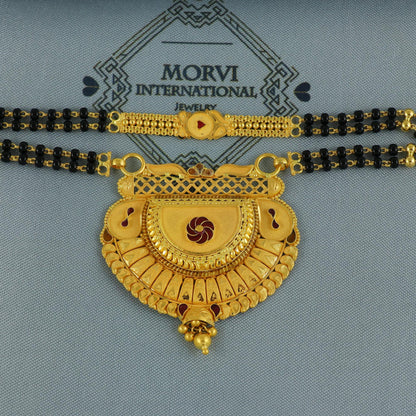 Beautiful 22k yellow gold pendant with black stone beads gold chain necklace mangalsutra indian traditional handmade jewelry, K6686