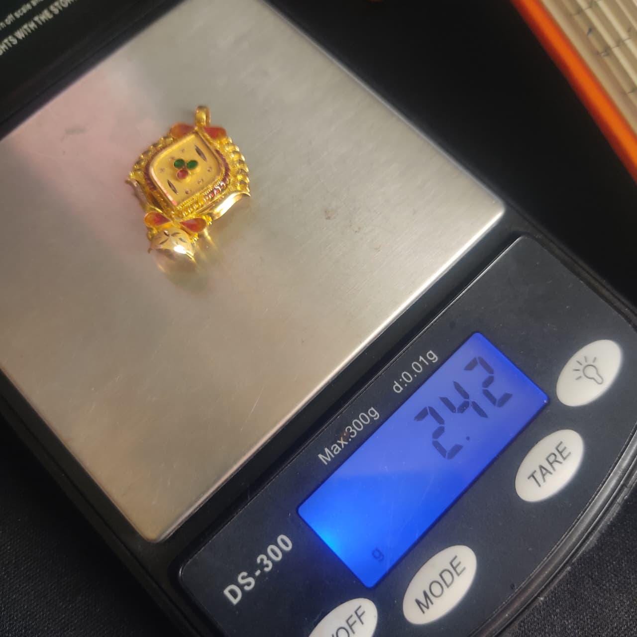 Locket 22k Yellow Gold Pendant Necklace Handmade Indian Handmade Vintage Antique Design Jewelry, K6707