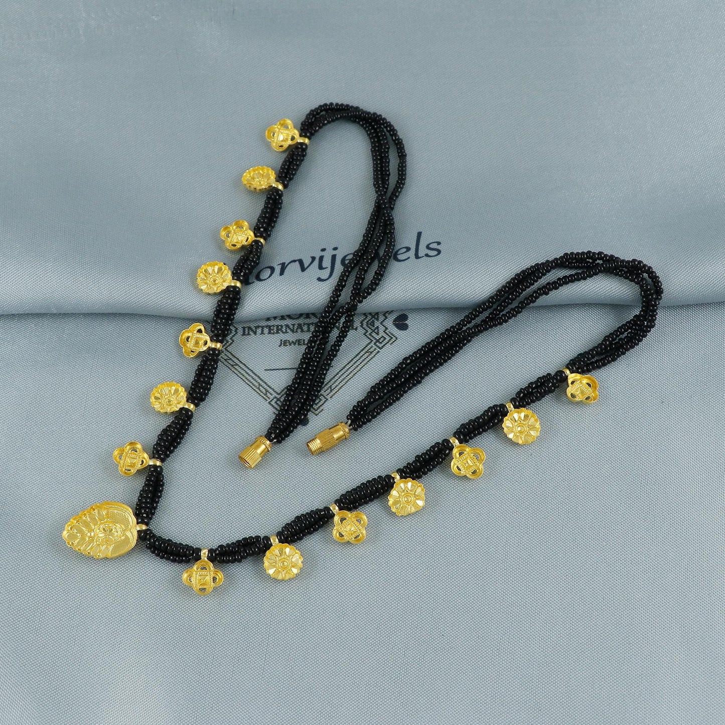 20k gold charms small pendants mangalsutra necklace with black beads, Indian Wife Jewelry gift, 22k gold pendant