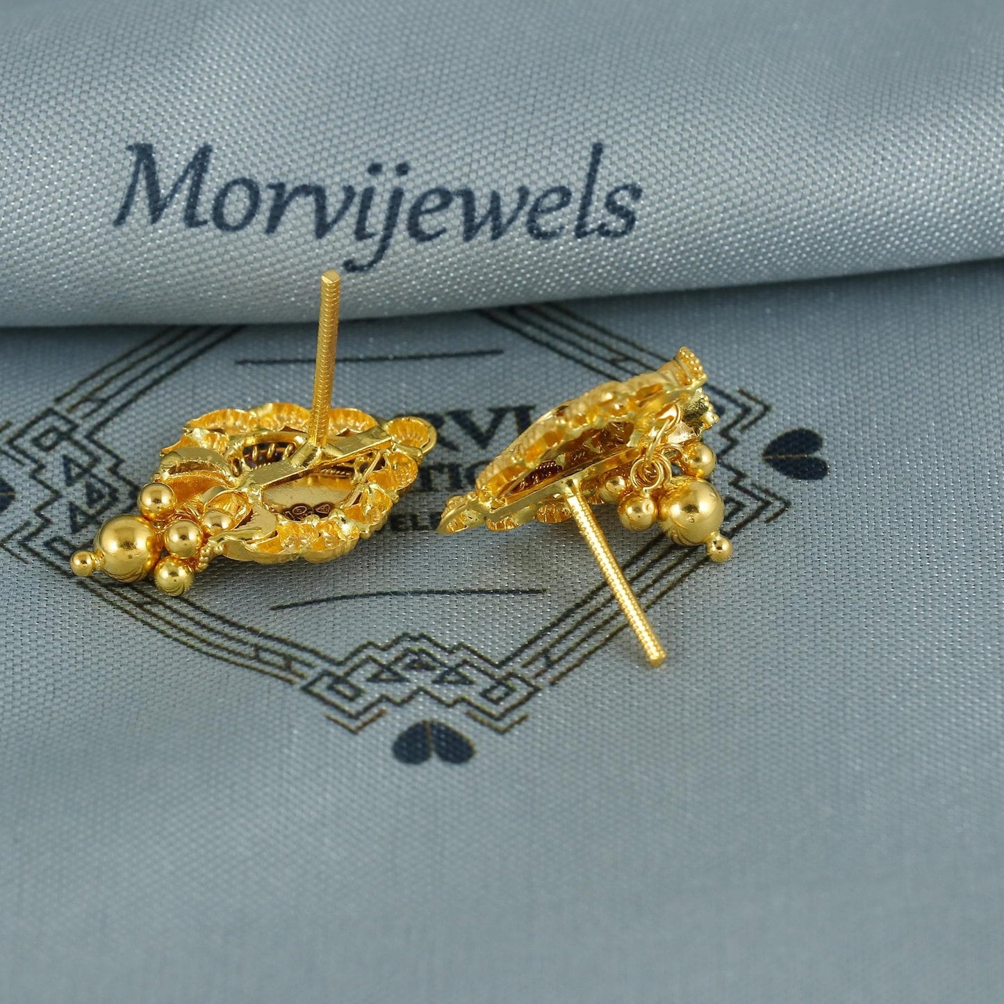 916 22k Yellow Gold Dangle Earrings Handmade Jewelry. K6803