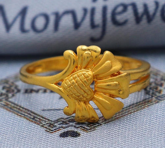 Flower 22k Gold Ring Size 6 7 8 and All Size, 22k Gold Band Ring, 22karat Gold Ring, Hand crafted Pure gold ring, K5750