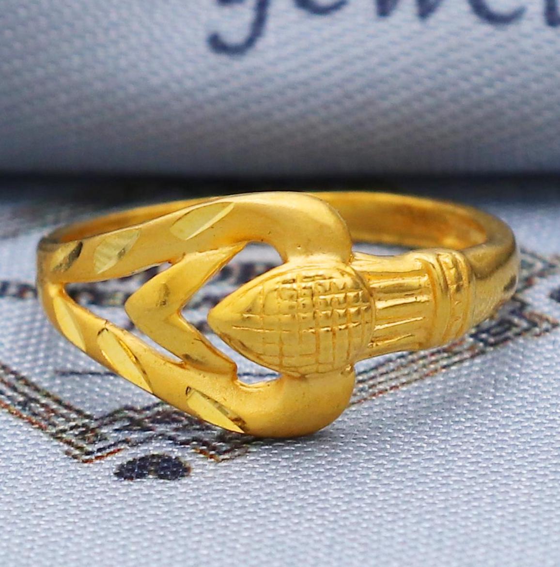 22K Gold Geometric Ring, Handcrafted Traditional Indian Jewelry, Daily Wear Gold Band, Unique Patterned Gold Ring