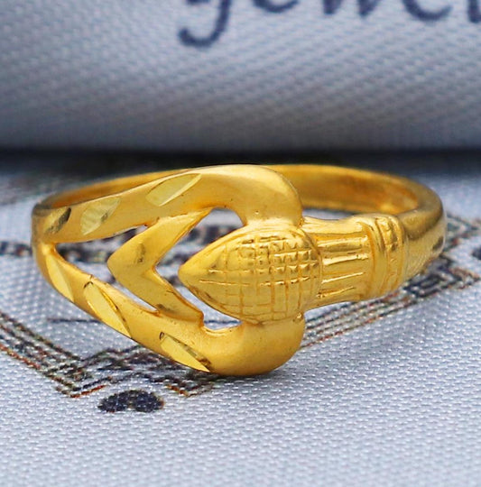 22K Gold Geometric Ring, Handcrafted Traditional Indian Jewelry, Daily Wear Gold Band, Unique Patterned Gold Ring