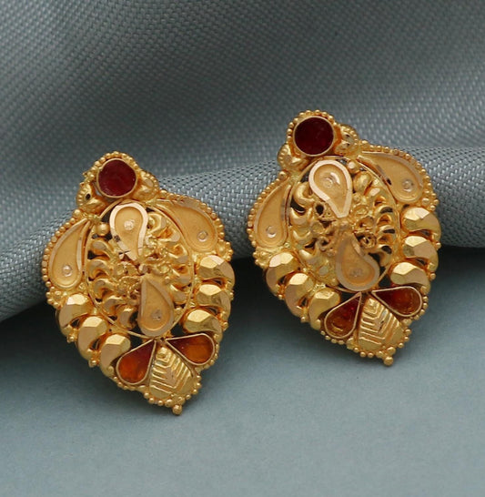designer 22kt 22 karat gold stud earrings jewelry