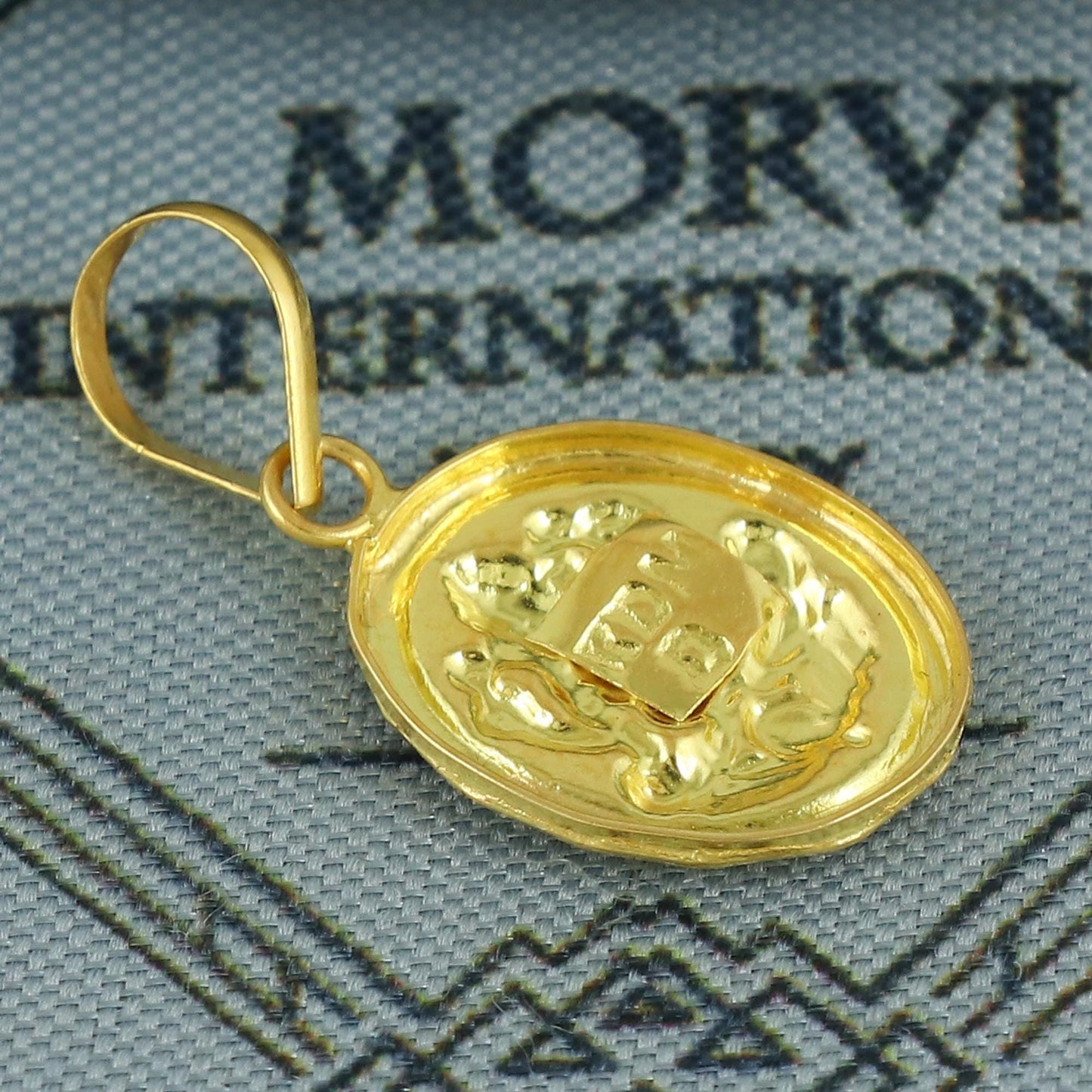 lord ganeshji 22k Yellow Gold Pendant: Indian God  Jewelry, Hindu God Ganesha Ganeshji Light Weight Dainty Carved Locket amulet, K6828
