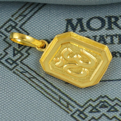 20k Gold Om Pendant: Lightweight Indian Jewelry, Handmade Gold Dainty Jewelry for Gift, K6829