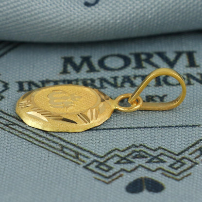 Small 20k Gold Pendant: Lightweight Indian Jewelry, Handmade Gold Dainty Jewelry for Gift, K6831