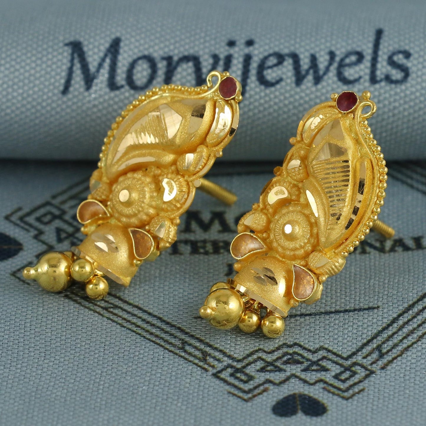 22k Yellow Gold Dangle Stud Tops Earrings Indian Jewelry with beads , Vintage Tribal Traditional handmade jewelry  Made In India, K6095