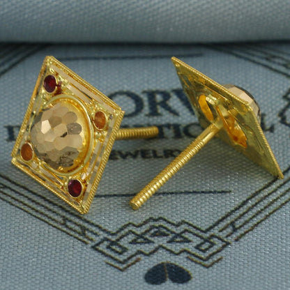 Pure 22k Yellow Gold Stud Earrings Handmade jewelry, Indian Gold Tops Earrings Jewelry for Women