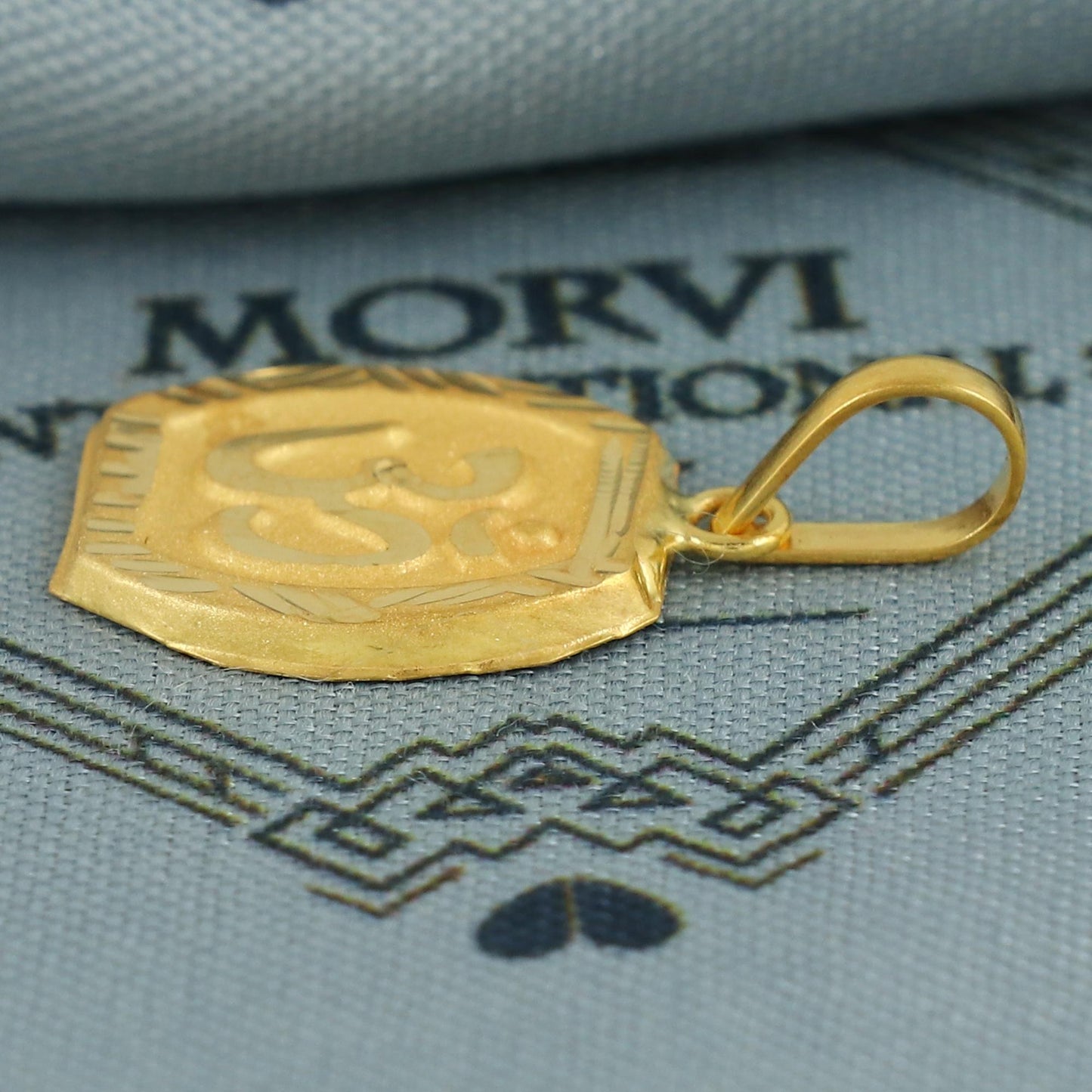20k Gold Aum Om Pendant: Lightweight Indian Jewelry, Handmade Gold Dainty Jewelry for Gift, K6830