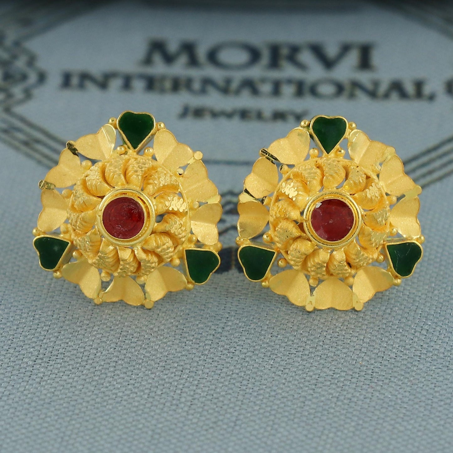 22k Gold Earrings Tops, Handmade vintage traditional solid gold earrings Indian jewelry, Small flower Stud Jewelry, K6840