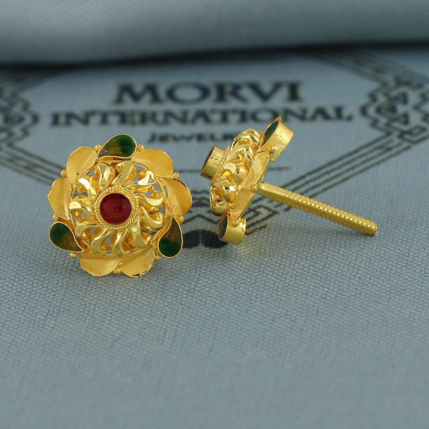 22k Gold Earrings Tops, Handmade vintage traditional solid gold earrings Indian jewelry, Small flower Stud Jewelry, K6841
