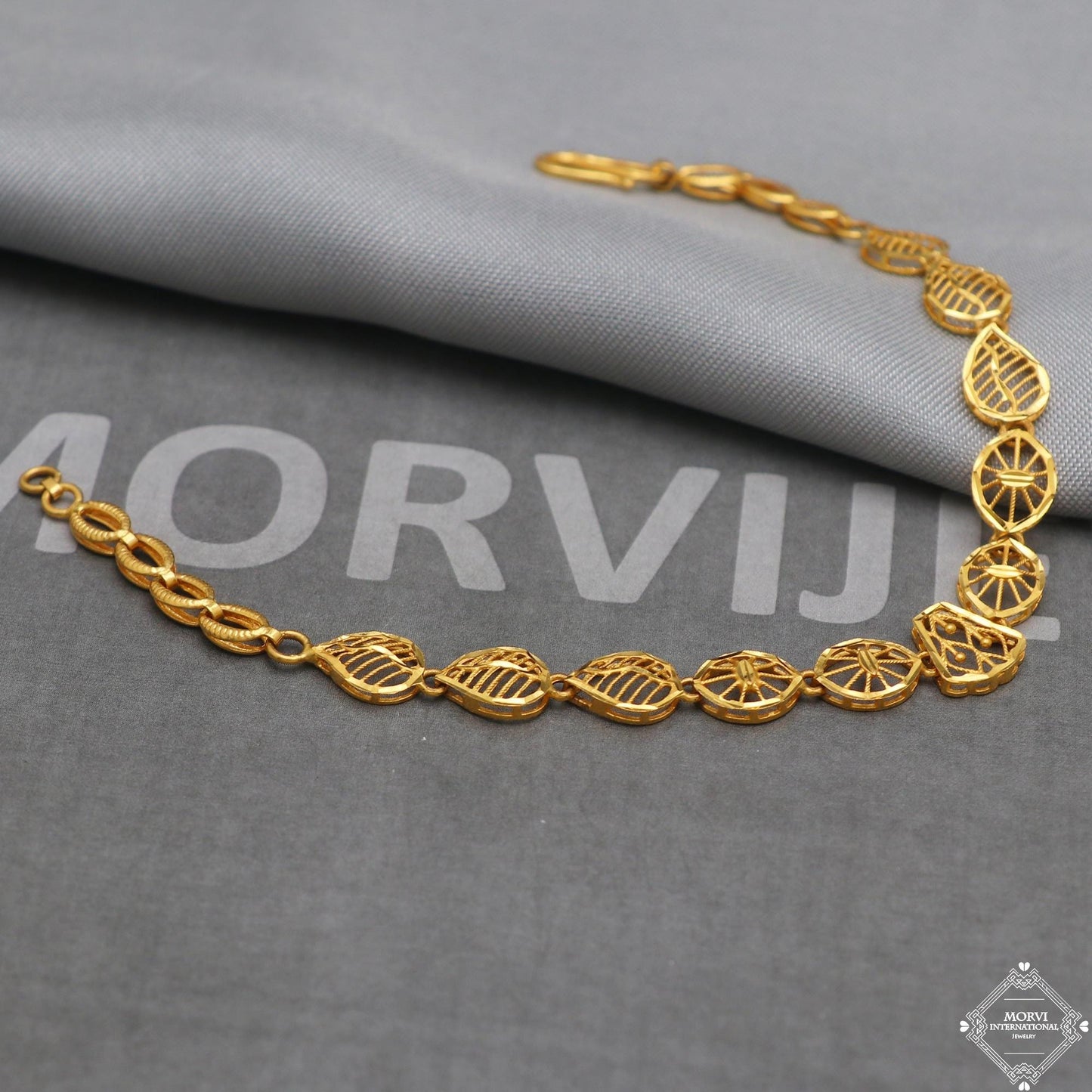 Filigree 22k Gold Handmade Women Dainty Intricate Bracelet Indian Jewelry, K5266