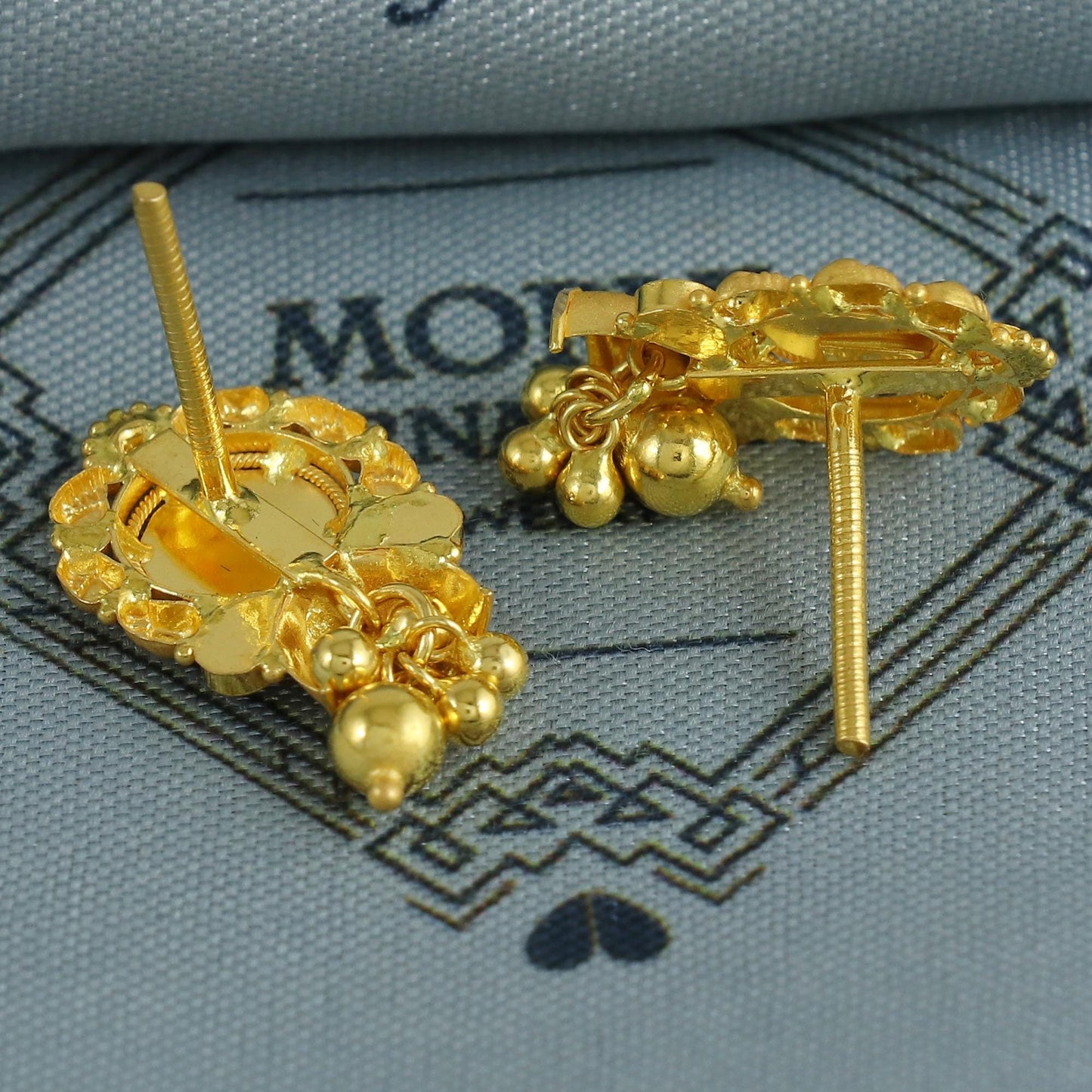 22k Yellow Gold Earrings Indian Jewelry with beads, K6852