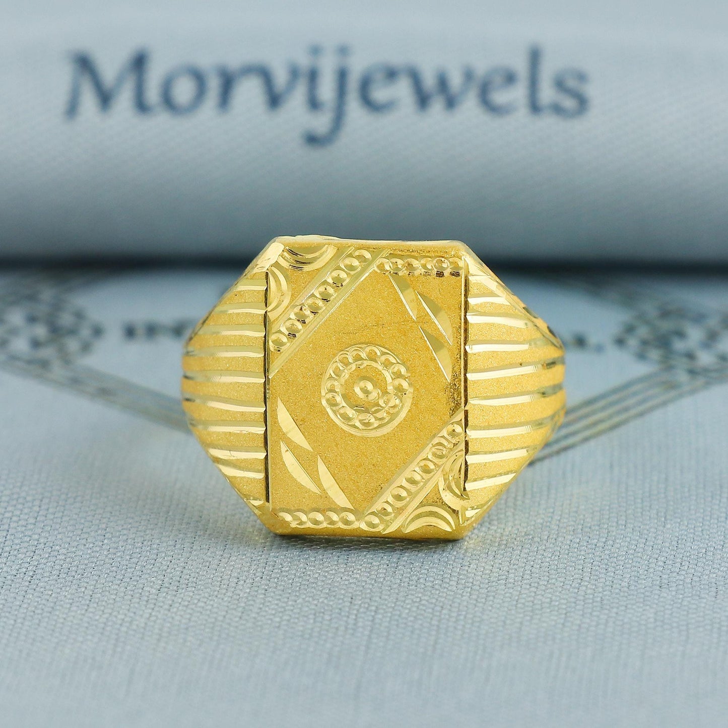 Hand Carved 22k solid gold ring handmade jewelry, Vintage Antique Style Indian Ring, Light Weight Gold Jewelry, K6871