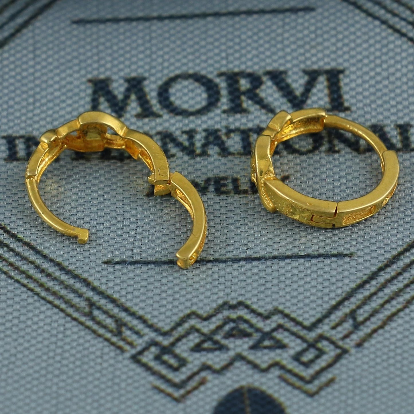 18k Yellow Gold Hoop Bali Earrings Cartilage , Handmade gold earrings for women Small Tiny Hoops, dainty gold earrings for teens, K6881