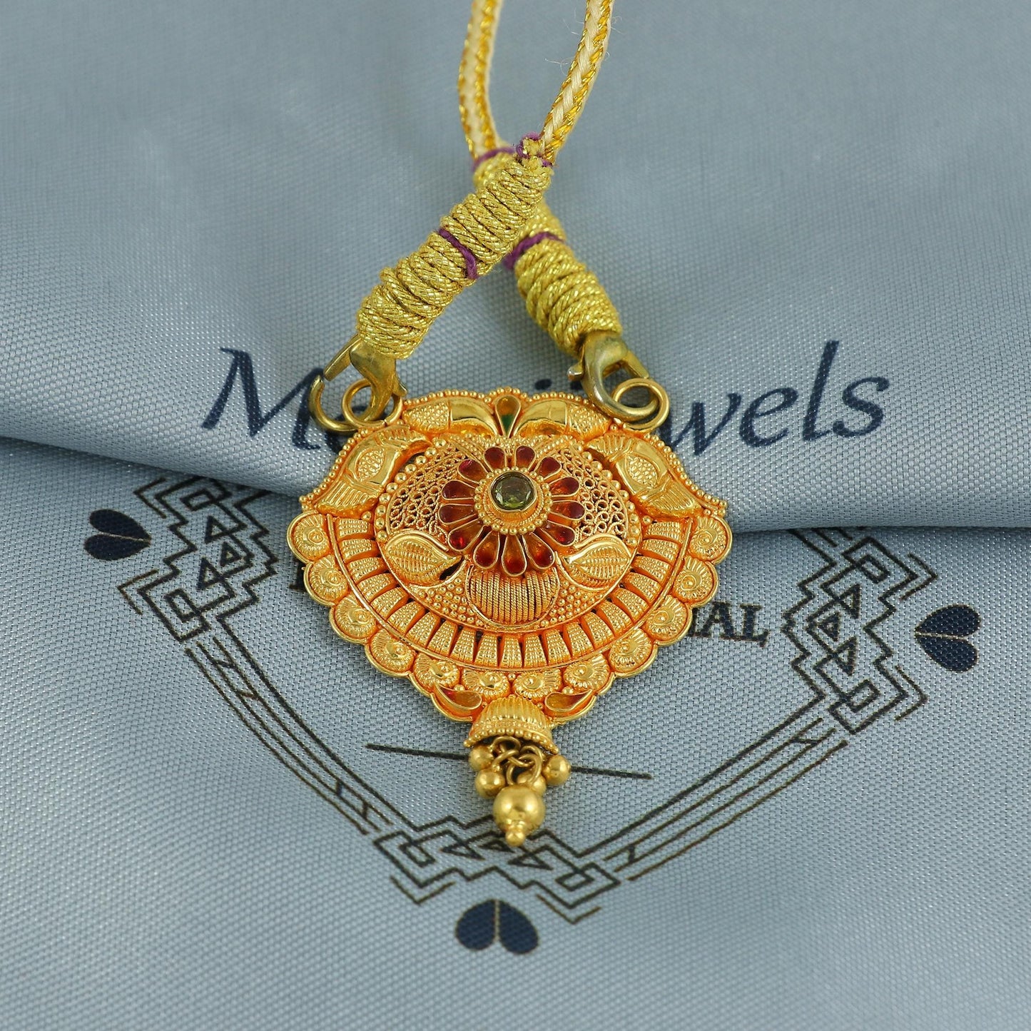 22k Yellow Gold Mangal sutra Pendant Necklace Handmade Indian Handmade Vintage Antique Design Jewelry, K6894