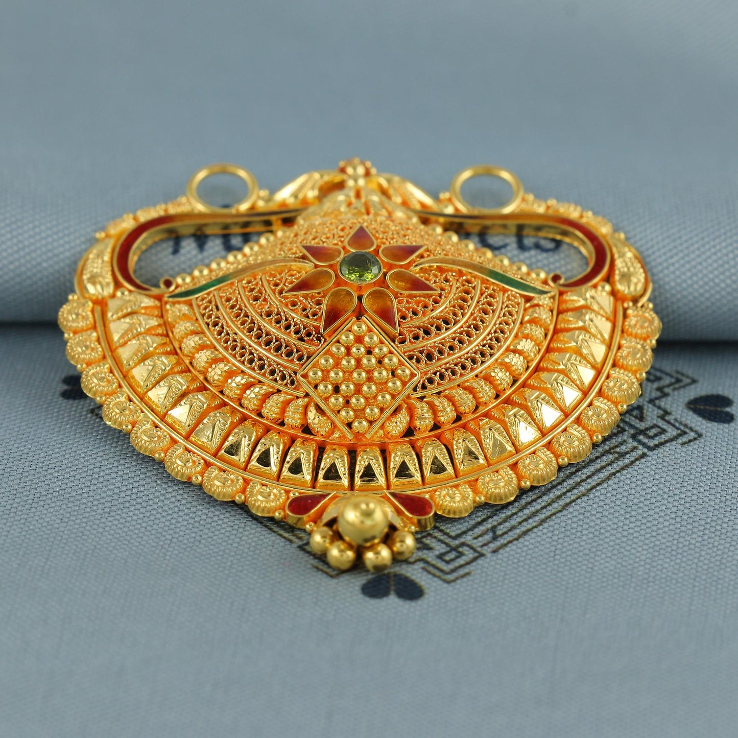 intricate 22k gold pendant necklace Handmade Indian Handmade Vintage Antique Design Jewelry, K6943