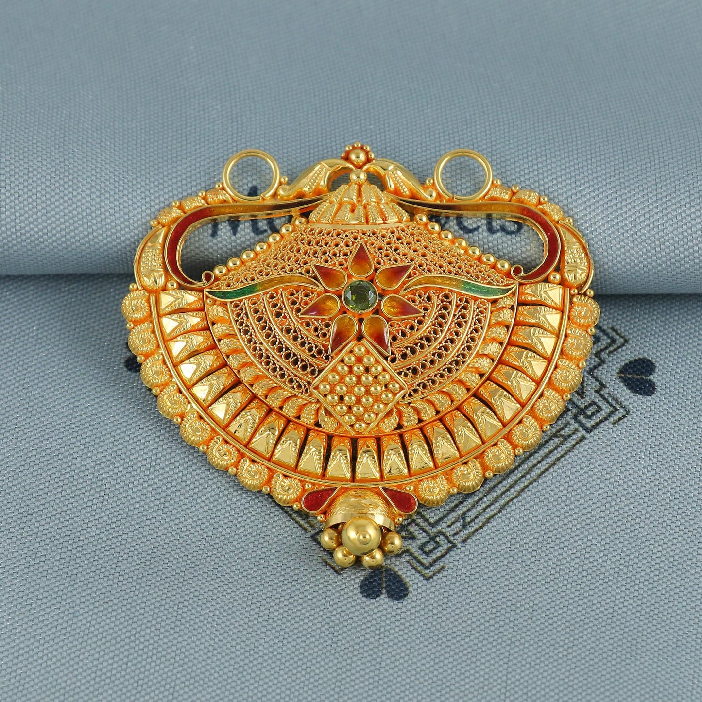 intricate 22k gold pendant necklace Handmade Indian Handmade Vintage Antique Design Jewelry, K6943