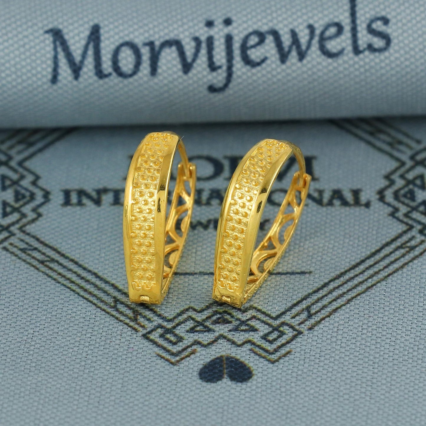 22k Yellow Gold Hoop Bali Earrings  Handmade Yellow gold earrings for women, Valentine Day gift, v SHAPE indian gold earrings