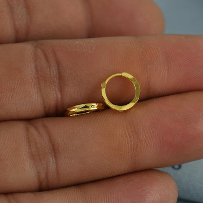 20k Yellow Gold Diamond Cut Hoop Bali Women Cartilage or Baby Earrings Small, Handmade Yellow gold earrings, gift, Real gold earrings, K6957