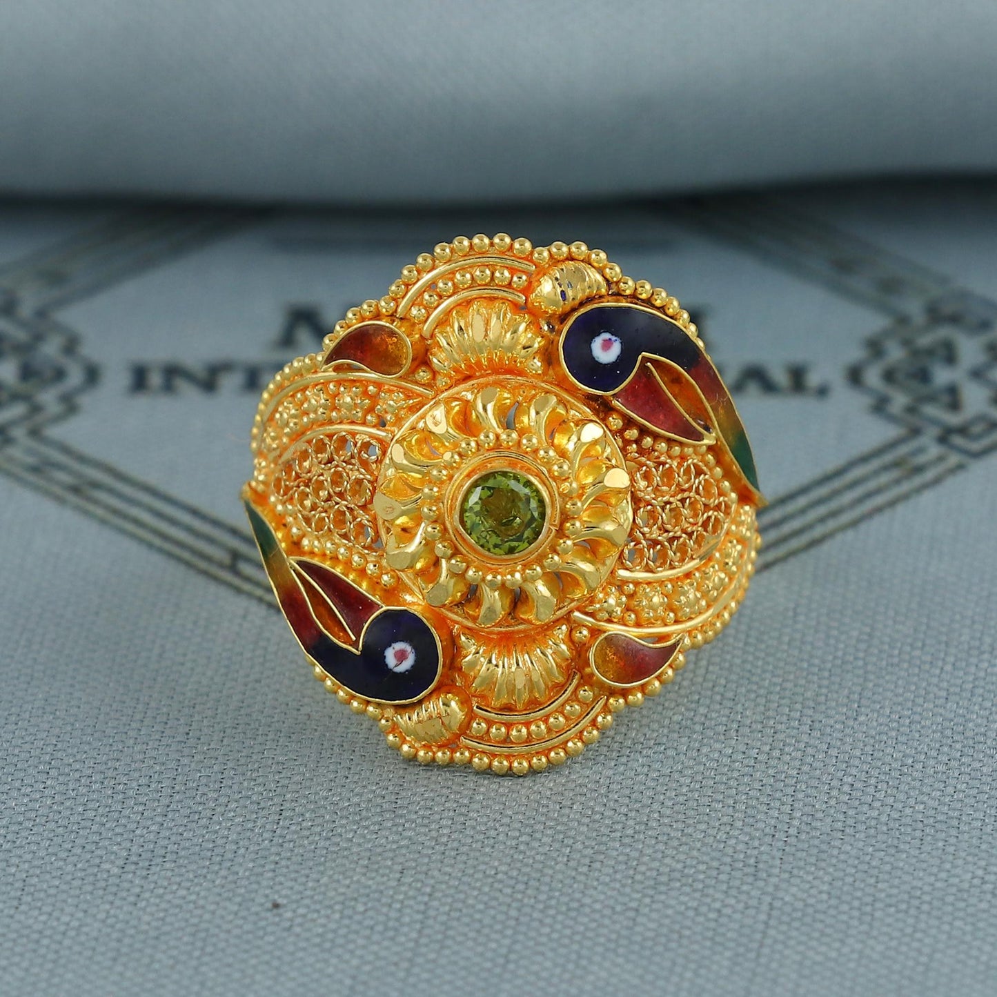 22k Yellow Gold Handmade Indian Jewelry, K6941