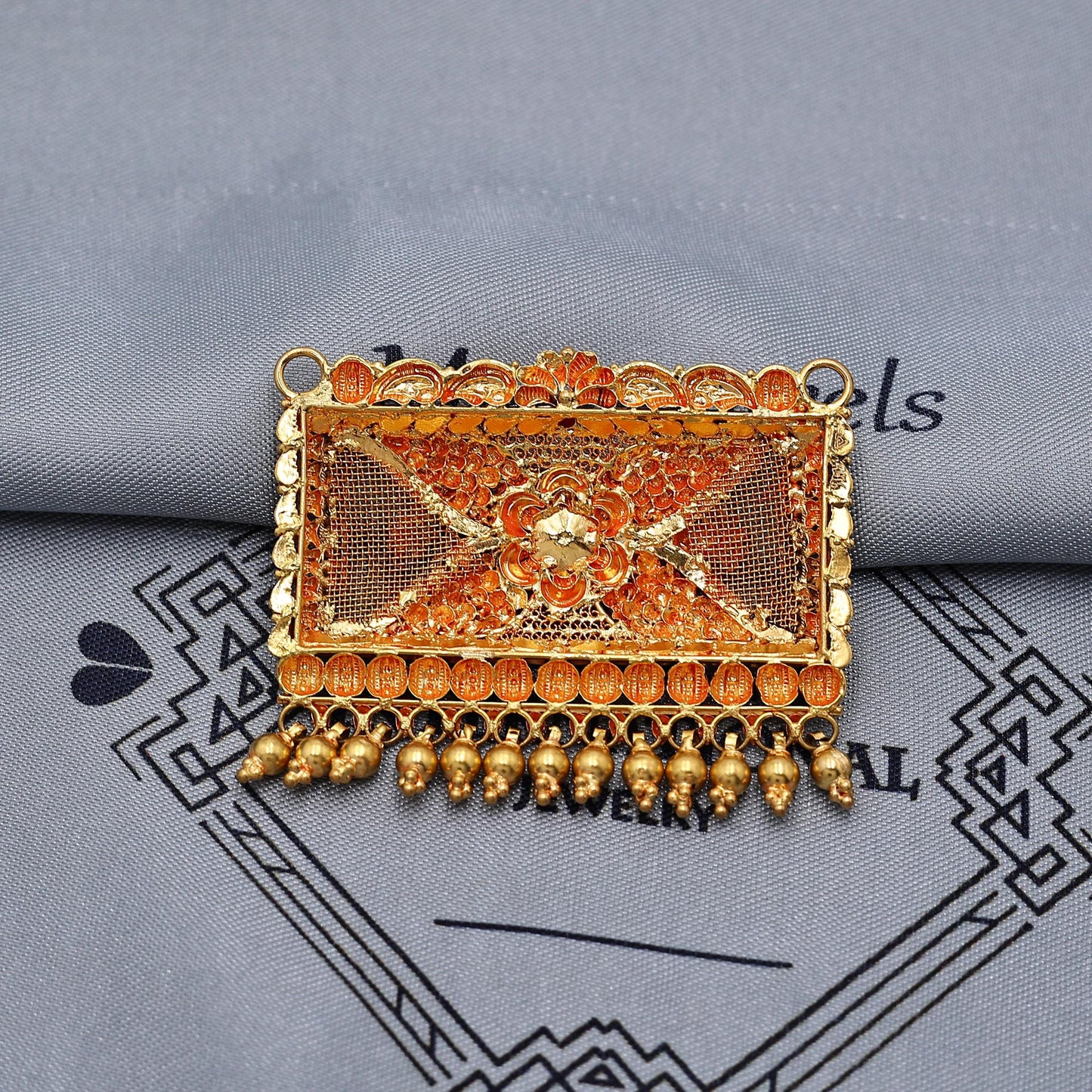 22k Yellow Gold Pendant Necklace Handmade Indian Mangalsutra Handmade Vintage Antique Design Jewelry, K6982