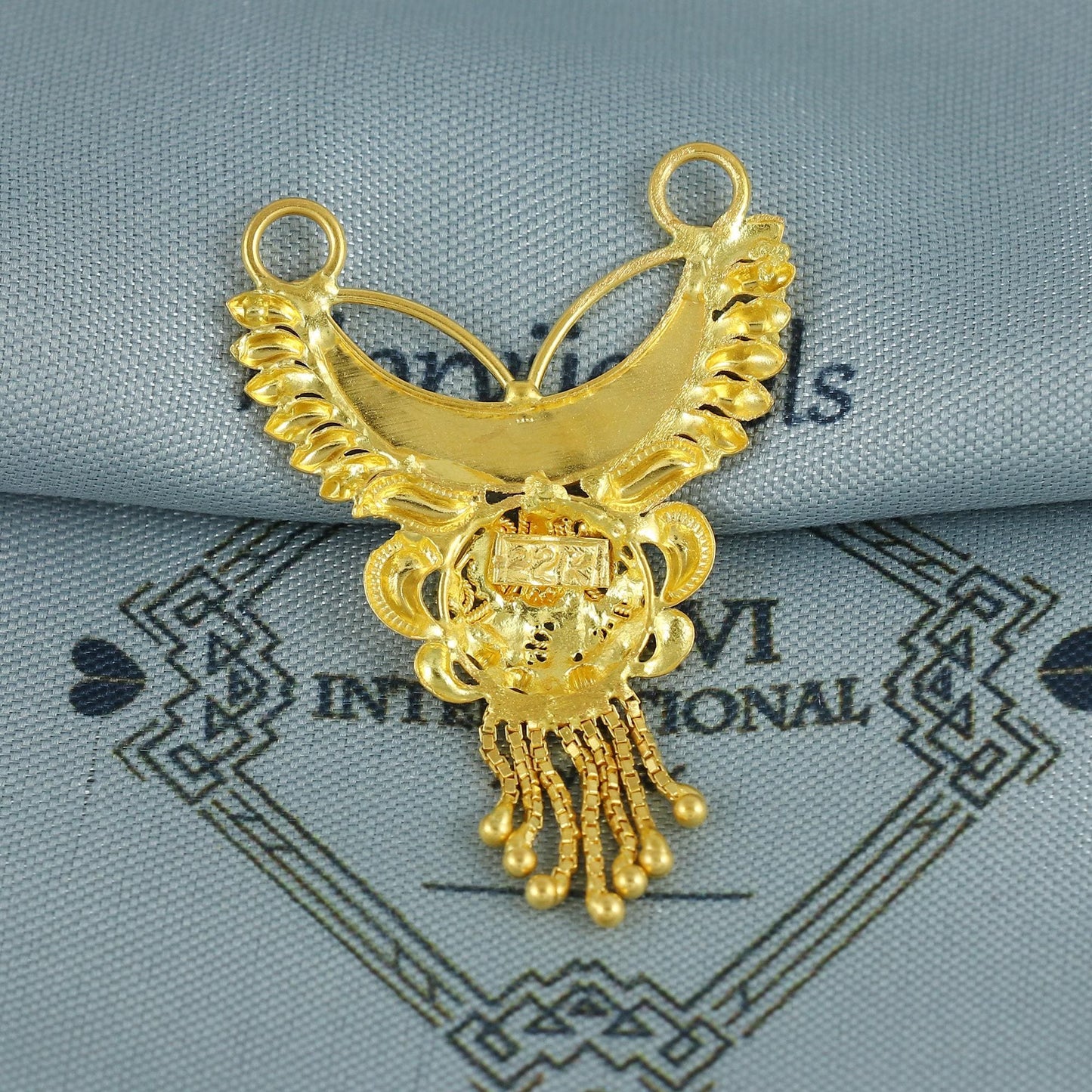 Real Yellow Gold Pendant Indian Handmade Jewelry, K6976