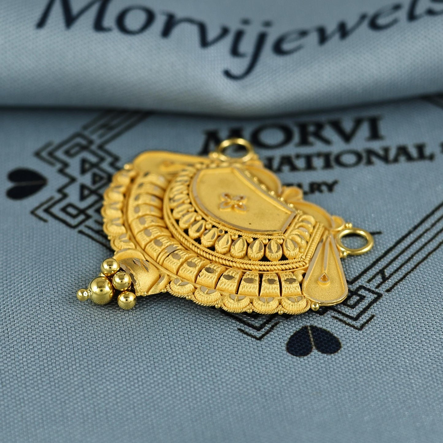 Pure 22k Yellow Gold Pendant Necklace Handmade Indian Mangalsutra Handmade Vintage Antique Design Jewelry, K6996