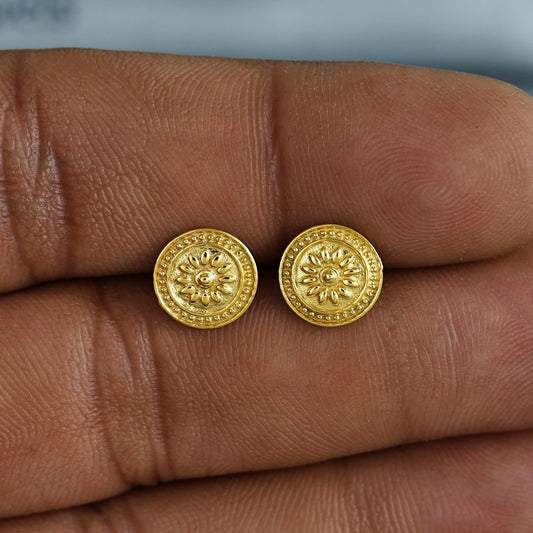 18k Gold Studs earrings, screw back small flower earrings, Genuine Gold Earrings Indian Handmade Jewelry for Women, K7034